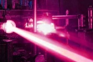  Armata americană dezvoltă o armă de control care POATE UCIDE, ORBI, PULVERIZA de la DISTANŢĂ