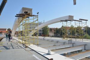 Cum arată Podul Centenarului. Va fi inaugurat înainte de termen, pe 1 Decembrie (FOTO/VIDEO)