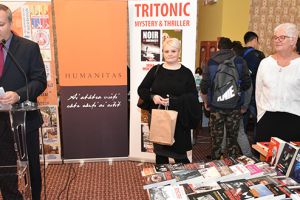 Îndemn la lectură pentru hunedoreni (Galerie foto)