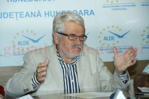 “Firmele de casă ale lui Moloţ” sunt acum „parteneri” ai Consiliului Judeţean