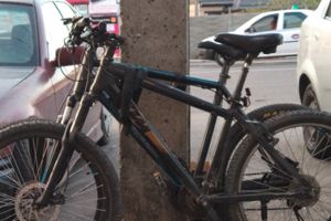 Bicicleta furata din fata Filarmonicii Banatul din Timisoara