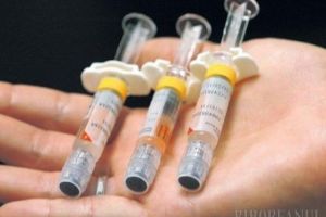 Medicii de familie din Bihor, aşteptaţi la Direcţia de Sănătate Publică pentru a ridica a dozele de vaccin antigripal din a treia tranşă