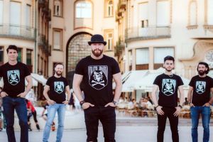 Ei jdiară rock! Un medic, doi poliţişti şi doi studenţi şi-au făcut formaţie rock (FOTO / VIDEO)