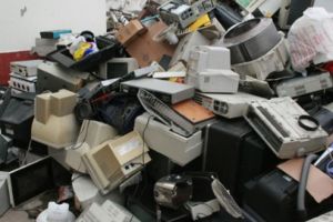 Campanie de reciclare a deşeurilor electronice şi electrice la Orăştie