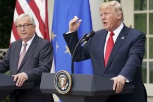 Trump flutură din nou sabia războiului comercial cu UE