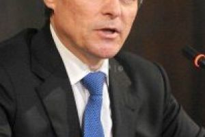 Cioloş, în Harghita, despre pagubele provocate de urşi: Vina este împărţită, problemele vin de zeci de ani
