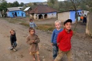 Banca Mondiala: Aproape jumatate din populatia lumii traieste cu mai putin de 5,5 dolari pe zi