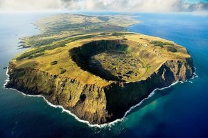 Unul dintre locurile cele mai fermecătoare de pe planetă – Insula Rapa NUI
