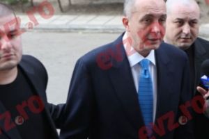 DECIZIE grea pentru PUIU POPOVICIU. EXECUTORUL judecătoresc îi va LUA o sumă IMENSĂ