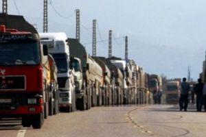 Transportatorii români sunt DISPERAȚI. Zeci de camioane româneşti sunt SECHESTRATE. Tăcerea SUSPECTĂ a autorităţilor române. A fost sesizată Comisia Europeană
