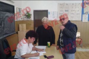 Populaţia va fi chemată la VOT prin intermediul televiziunilor şi radioului. Este OBLIGATORIU