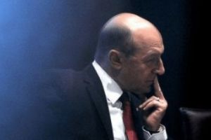 ACUZAȚII împotriva lui BĂSESCU: „în stilul lui obişnuit, MINCINOS, încearcă să SCAPE”