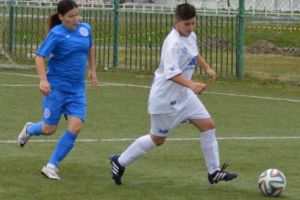 Derby pentru locul I la fotbal feminin