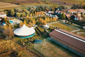 3,2,1 Start! Maine, începe prima ediţie Dracula Horse Festival Care este programul şi ce activităţi îi aşteaptă pe participanţi în cele două zile de festival