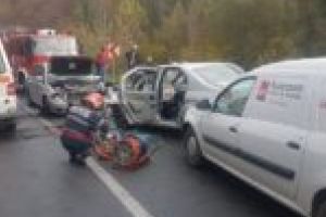 NEWS ALERT. Accident grav între Reşiţa şi Moniom! Trei maşini şi cinci victime!