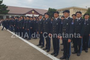 O firma din Bucuresti a semnat cu Academia Navala Mircea cel Batran“. Va livra costume de iarna pentru studentii militari (document) 