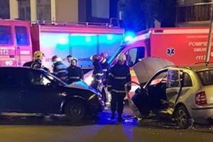 Accident cu o victimă încarcerată