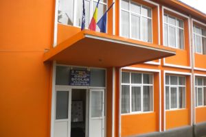 Liceul din Săvârşin va purta numele Regelui Mihai