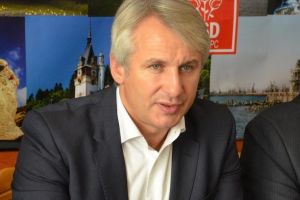 Falimentul guvernării: Ministrul Finanţelor insistă pentru concedieri în sistemul bugetar anul acesta şi ia în calcul îngheţarea salariilor anul viitor