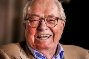 La 90 de ani, Jean-Marie Le Pen vrea să candideze la alegerile europarlamentare 