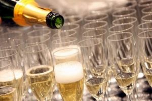 Cort de evenimente, popas turistic şi bazin de înot, în pregătire la Iernut!