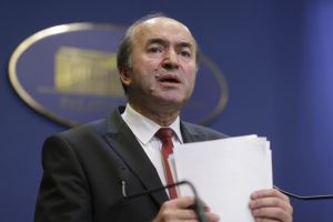 Tudorel Toader explică pe Facebook OUG privind justiţia: 