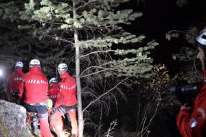 Turiste rătăcite în Masivul Godeanu, recuperate de echipa de intervenţie
