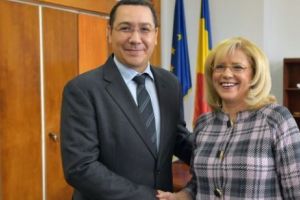 EXCLUSIV EvZ. Dedesubturile Congresului Pro România: Ponta încearcă să o coopteze pe Corina Creţu!