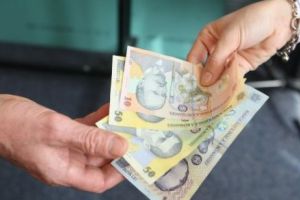 Noua lege a ajutoarelor sociale intră în vigoare. Cine nu vrea să muncescă pierde venitul minim garantat