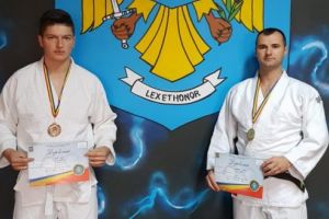 Poliţişti mureşeni, aur şi bronz la Campionatul Naţional de Judo al Ministerului Afacerilor Interne
