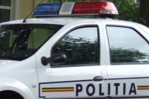 Autoturism răsturnat  în şanţ, la Negomir