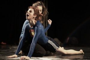 Trei spectacole vibrante la Perform(d)ance – Zilelele dansului contemporan la Braşov