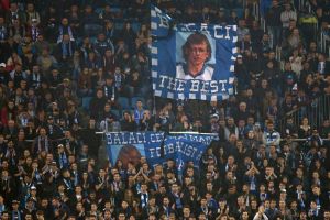 Marele fotbalist Ilie Balaci va fi inmormantat cu onoruri militare. Slujba va fi oficiata de mitropolitul Olteniei  