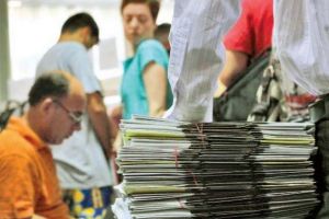 Românii pot pierde mai uşor dreptul la ajutor social dacă refuză să muncească. Actul normativ a intrat în vigoare în 22 octombrie