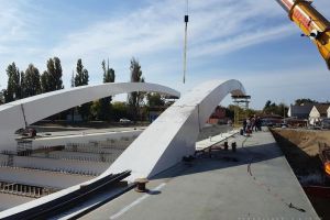 Finanţare asigurată! Podul Centenarului din Oradea, aflat în construcţie, va fi plătit din fonduri europene