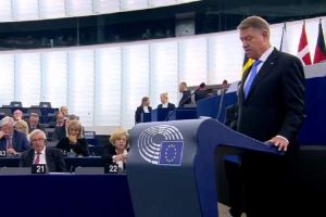 Klaus Iohannis, în Parlamentului European: România crede în democraţia de tip european