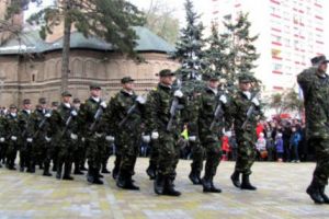 Jurământ militar în Piaţa „Vasile Milea”