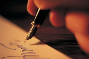 Scriitoarea Aurora  Dumitrescu lansează romanul „Cagliostro”