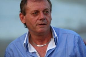 După Dobrin, a mai plecat un prinţ. Foşti mari fotbalişti ne-au vorbit ieri despre „Minunea Blondă”