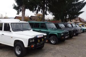 Toamna se numără şi… maşinile de epocă