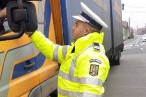 Săptămâna trecută, poliţiştii au desfăşurat acţiuni pentru siguranţa traficului rutier, în cadrul planului TISPOL – TRUCK&BUS