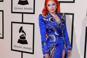 Lady Gaga s-a făcut FOC şi PARĂ pe administraţia Donald Trump. „Guvernul ar putea să trăiască într-un UNIVERS PARALEL”