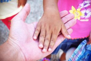 DGASPC Mureş caută asistent social şi şofer
