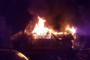 Incendi la o casă din Săcele