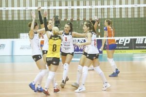 FOTO: VK UP Olomouc – Volei Alba Blaj 2-3, în turul secund preliminar al Ligii Campionilor | Start cu dreptul, dar şi cu emoţii, pentru vicecampioana Europei