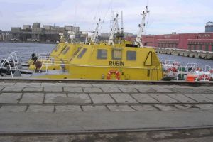 Constanta: Interventie pentru salvarea si remorcarea unui yacht, in zona Capul Digului de Nord  