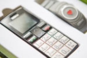 Brăţări cu buton de panică pentru vârstnicii din Timişoara