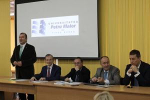 Încontro se îndreaptă învăţământul: o manifestare ştiinţifică marca UMFST