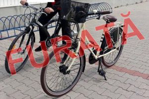 Doua biciclete furate in toiul noptii din zona Lunei