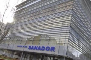 ALERTĂ. Descindere a procurorilor la Spitalul Sanador. Anchetă în derulare în cazul copilului de un an mort în urma unei operaţii